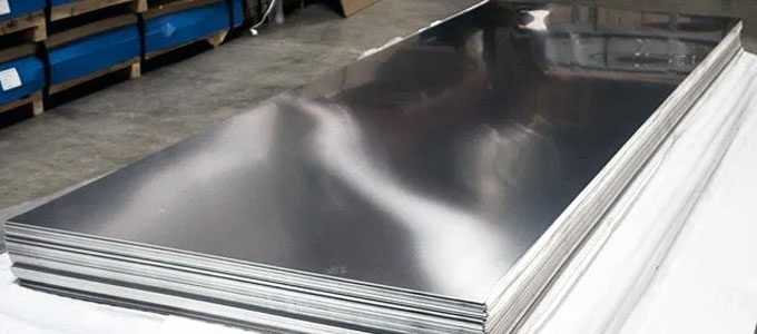 Plat besi stainless steel (sumber: indomoto.com)