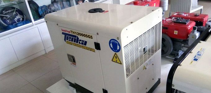 Genset 10000 Watt (sumber: Bukalapak)