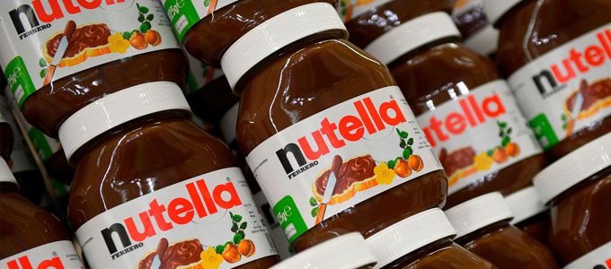 Nutella di supermarket (sumber: bloomberg.com)